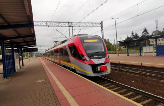 ŁKA: Inauguracja przewozów hybrydami do Spały jeszcze w tym miesiącu