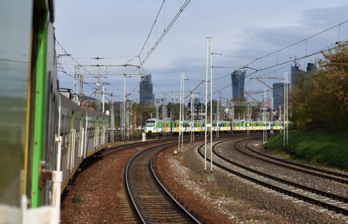 Wykolejenie na stacji Sochaczew zablokowało ruch pociągów do Warszawy