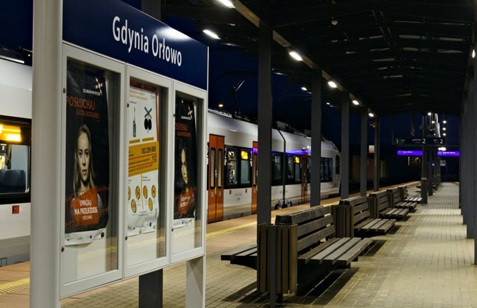 PLK testuje w Gdyni i Cieplewie system zarządzania oświetleniem