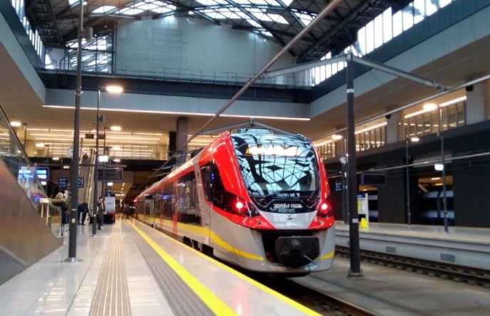 Łódzkie potwierdza: Przewozy do Opoczna zamówimy tylko w ŁKA