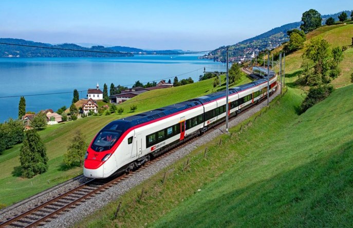 SBB zamawiają kolejne Giruno Stadlera. Wjadą do Niemiec