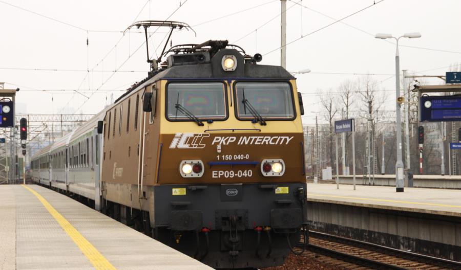 Łódź: Rusza nowy wakacyjny pociąg do Ustki. Sezonowa oferta PKP IC 