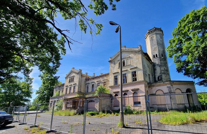 Opolskie nie rezygnuje z powrotu kolei do Głubczyc. Dla 4 par pociągów?