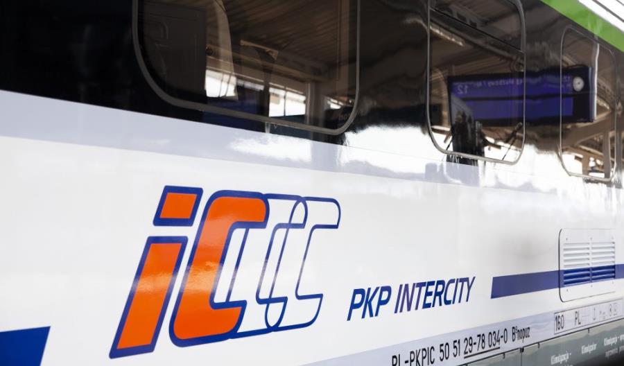 PKP Intercity: Podróże obywateli Ukrainy od 1 lipca na ogólnych zasadach PKP Intercity: Podróże obywateli Ukrainy od 1 lipca na ogólnych zasadach