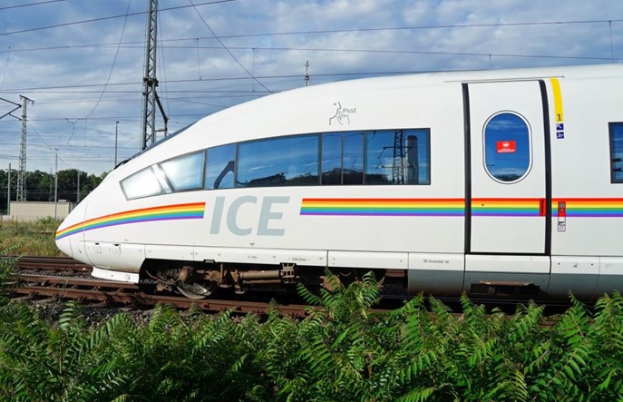 System sprzedaży DB uwzględni osoby niebinarne