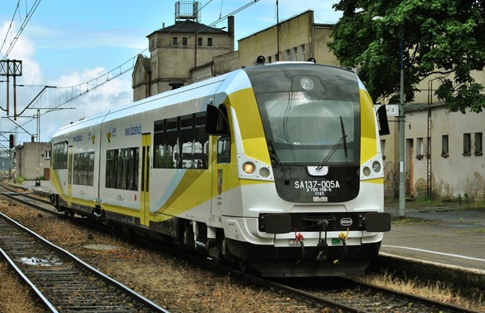 Lubuskie wysyła swoje spalinowe pociągi na naprawy P4 i P5