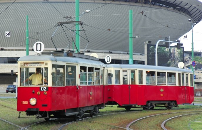Tramwaje Śląskie: Historyczne eNki wyruszają na linie – w tym na 38