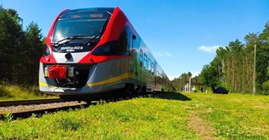 Do Spały od 2 lipca jeździmy koleją w weekendy. Niebawem w dni robocze?
