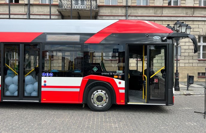 Konin: Pierwszy autobus wodorowy zaliczył usterkę
