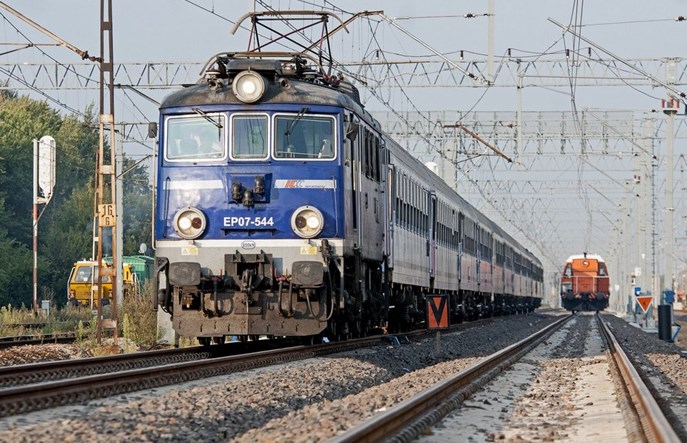 PLK zamawia system do wykrywania problemów z pantografami