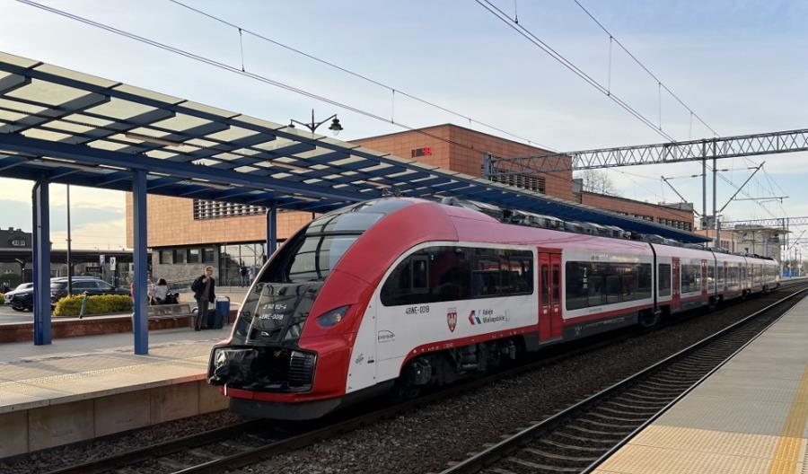 "Podwyżki cen biletów kolejowych w Wielkopolsce wydają się nieuniknione" "Podwyżki cen biletów kolejowych w Wielkopolsce wydają się nieuniknione"