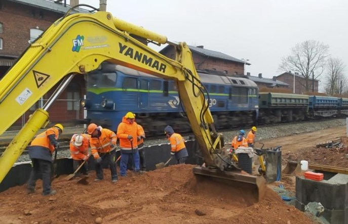 PLK zastanowi się nad elektryfikacją linii 286 od Kłodzka do Ścinawki Średniej