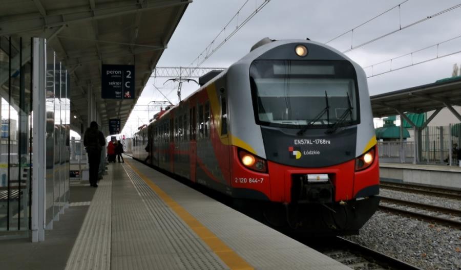 Łódź Kaliska: Nowy peron nie został oddany w terminie. „Bez wpływu na zakończenie inwestycji” 