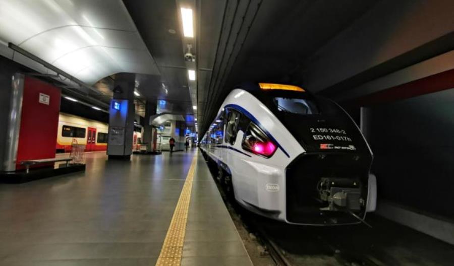 Mniej podróżnych w pociągach PKP IC Łódź – Warszawa. Praca zdalna czy remonty? Mniej podróżnych w pociągach PKP IC Łódź – Warszawa. Praca zdalna czy remonty?