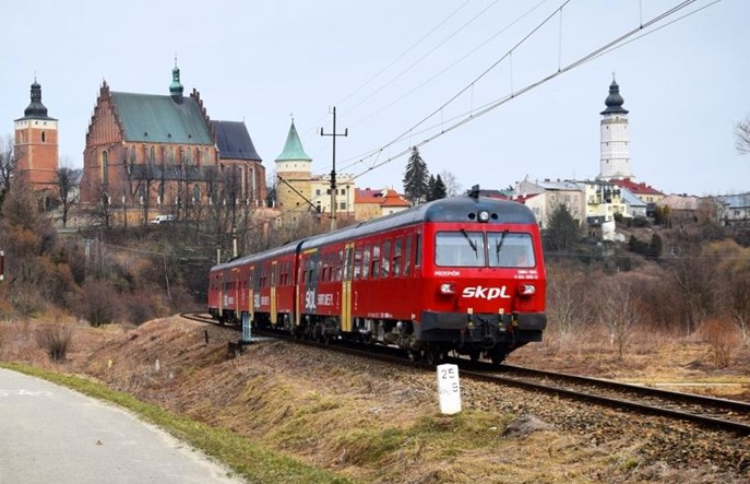 Pociągi SN84 do Zagórza zyskają klimatyzację? 