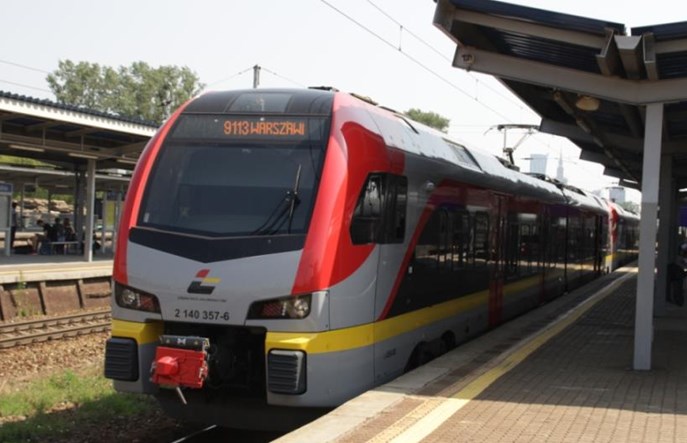 Mniej pasażerów w Sprinterach ŁKA. Winny remont Warszawy Zachodniej