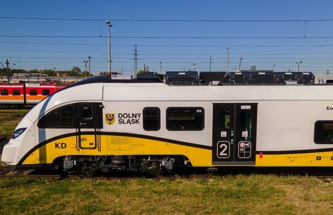 Koleje Dolnośląskie chcą wydzierżawić 4 EZT