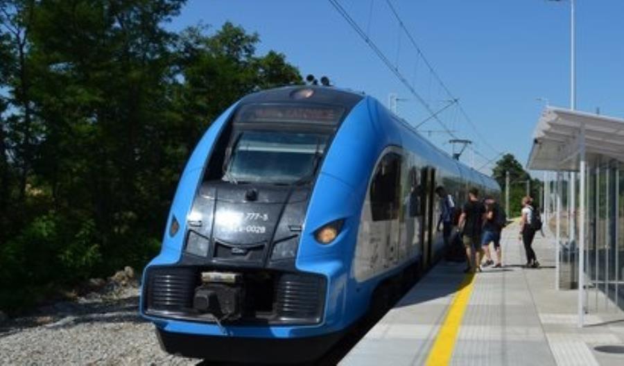 PKP PLK przebudowuje perony Rybniku Niewiadomiu i Niedobczycach PKP PLK przebudowuje perony Rybniku Niewiadomiu i Niedobczycach