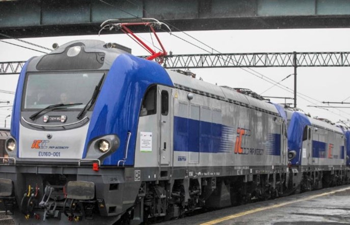 Tabor pasażerski w 2021 roku. Przybywa nowych pojazdów, rośnie ich wykorzystanie