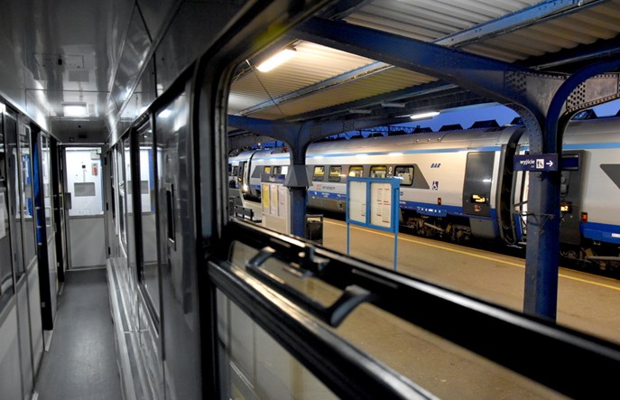 Punktualność pociągów mocno spada. Mamy wyniki za drugi kwartał 2022