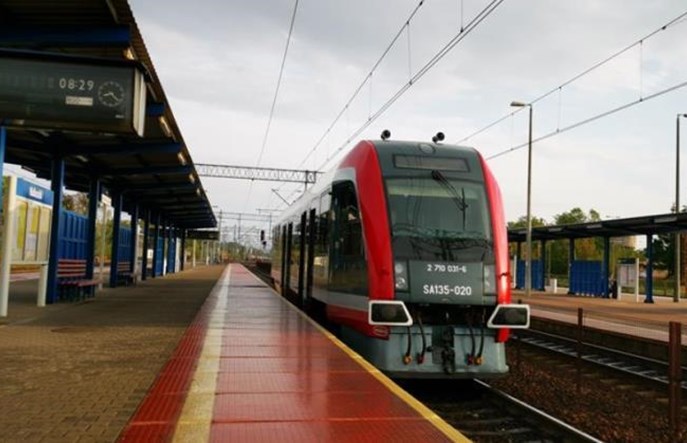 Z Łodzi do Skarżyska z przesiadką. „Optymalizacja taboru” 