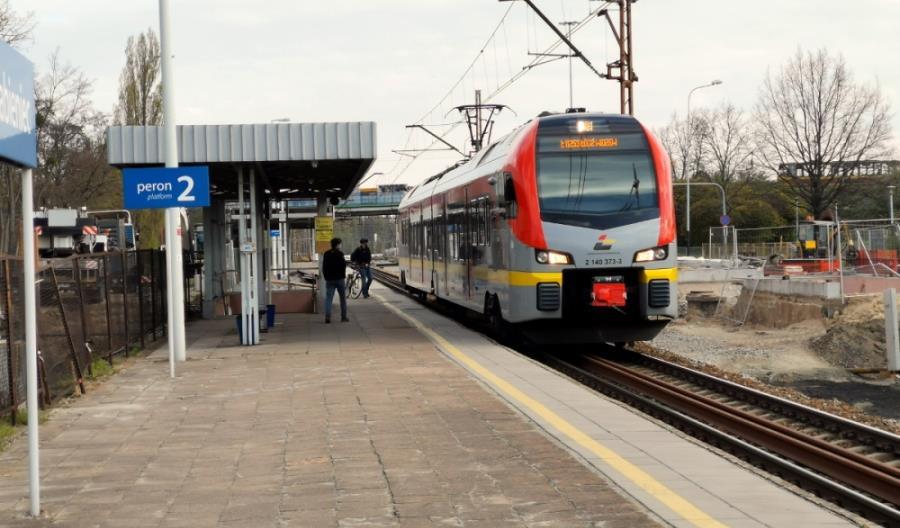 Pociągi z Łodzi wróciły do Łowicza. Ale nie wszystkie Pociągi z Łodzi wróciły do Łowicza. Ale nie wszystkie
