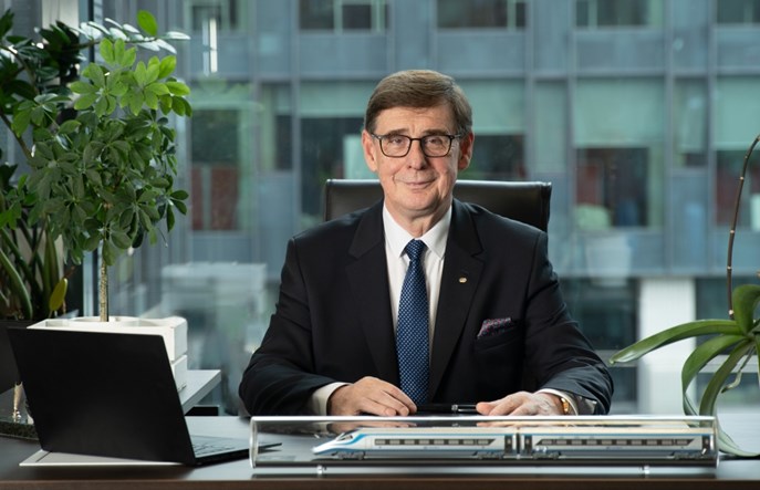 Mamiński: PKP integratorem rynku kolejowego