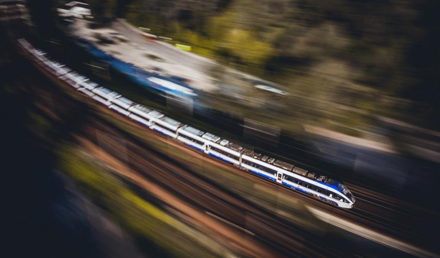 PKP Intercity: Tanieją podróże dla dużych grup powyżej 11 pasażerów PKP Intercity: Tanieją podróże dla dużych grup powyżej 11 pasażerów