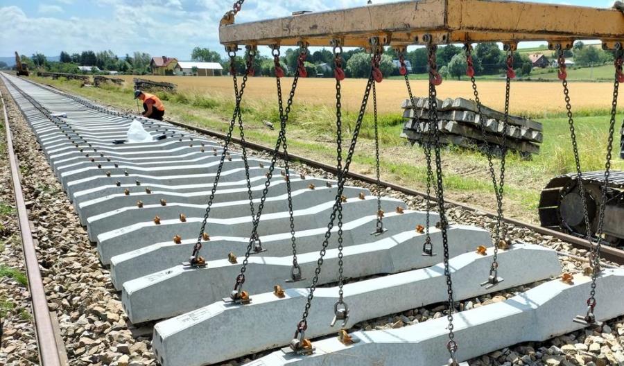 PLK kończy prace na linii Przemyśl – Malhowice. Są perony, nie będzie pociągów
