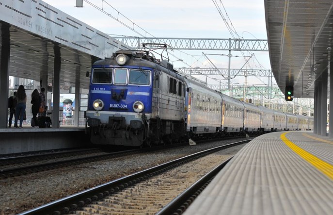 PKP Intercity chce mieć więcej wagonów na następne wakacje