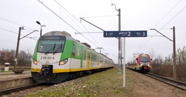 KM: Nieco więcej połączeń na styku z województwem łódzkim
