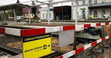 Nocne zamknięcie stacji Kutno na dłużej. TLK „Uznam” przez Łódź 