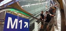 Metro: Ciasne przeisadki na Świętokrzyskiej. Będą większe "zachęty" do chodzenia górą