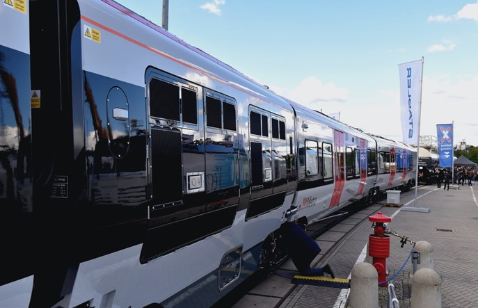 35 dwunapędowych zespołów trakcyjnych dla PKP Intercity. Rusza rozpoznanie rynku