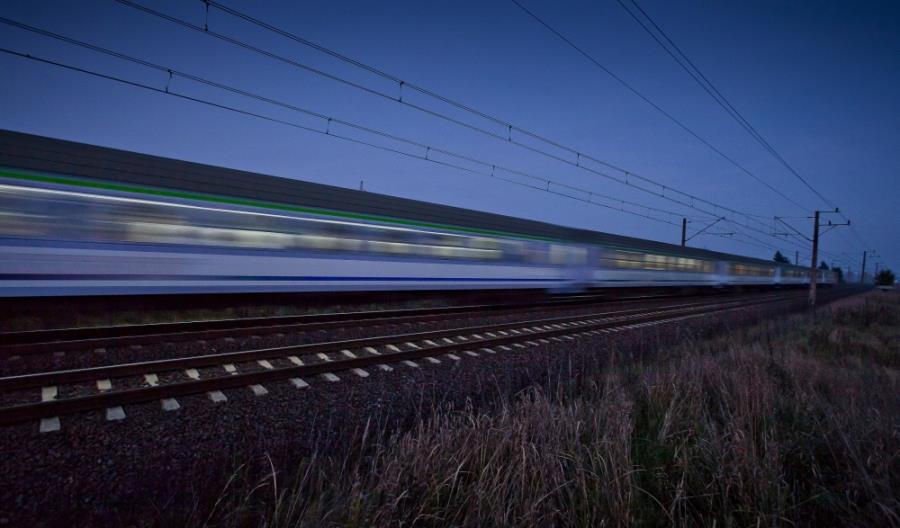 PKP Intercity: Zmieniamy letni czas na zimowy. Jak pojadą pociągi? PKP Intercity: Zmieniamy letni czas na zimowy. Jak pojadą pociągi?
