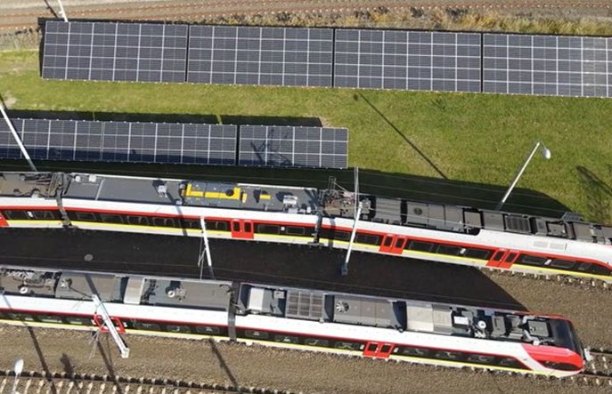 ŁKA: Działa już farma fotowoltaiczna na zapleczu