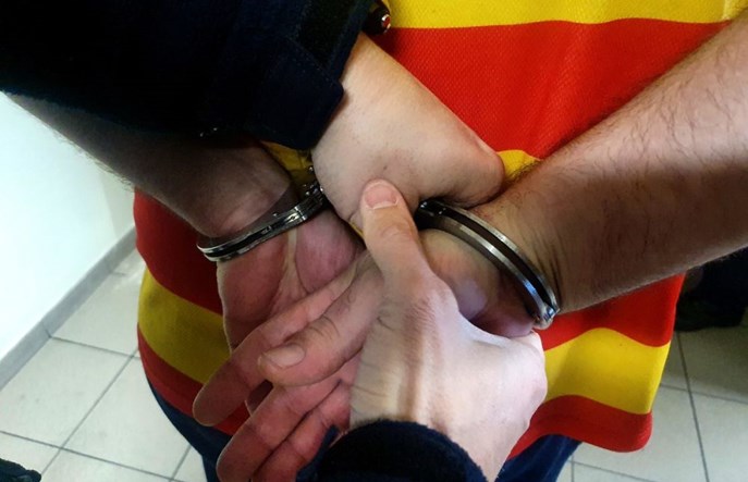 Pseudokobice zniszczyli pociąg, zostali zatrzymani