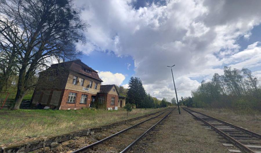 Powstaną kolejne przystanki na linii do Buska. Po co? Powstaną kolejne przystanki na linii do Buska. Po co?