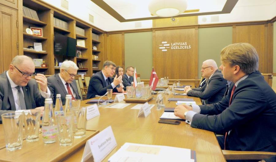 Polskie Koleje Państwowe i Koleje Łotewskie współpracują przy przewozie węgla Polskie Koleje Państwowe i Koleje Łotewskie współpracują przy przewozie węgla