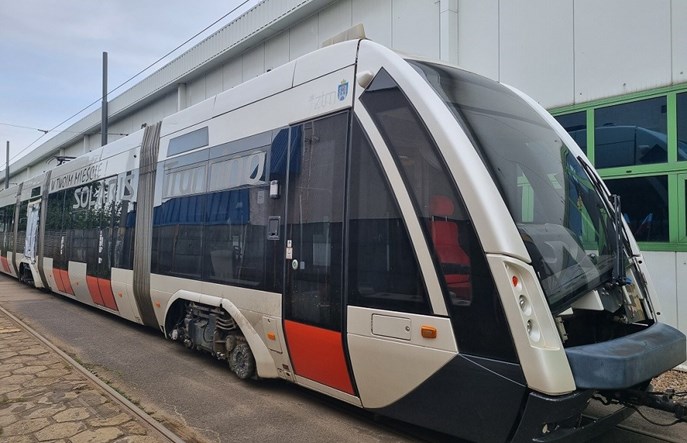 MPK Poznań wypowiada umowę na naprawę srebrnego Tramino