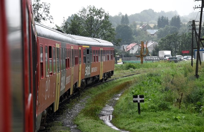 Czy z Bieszczad zniknie jedno z połączeń TLK?