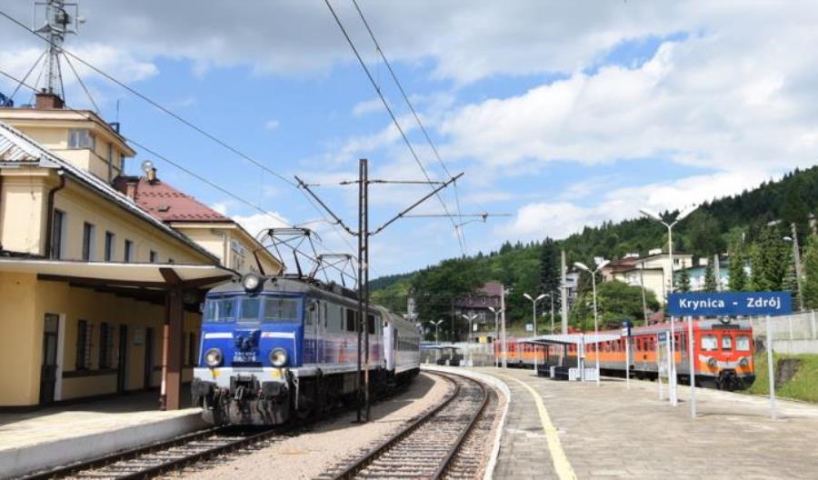 UTK: PKP Intercity powinno zapewnić transport zastępczy do Muszyny i Krynicy UTK: PKP Intercity powinno zapewnić transport zastępczy do Muszyny i Krynicy
