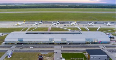 Modlin idzie na rekord! Ponad 400 tys. pasażerów w maju 
