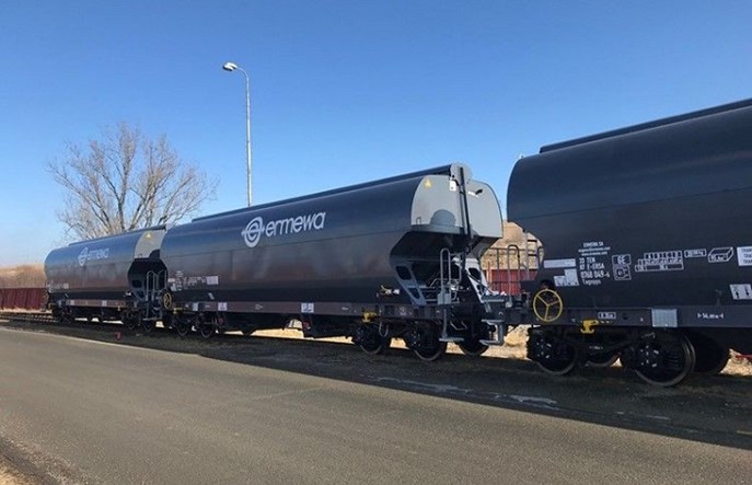 Ermewa SA dostarcza 200 nowych wagonów do przewozu zboża do Rail Cargo Logistics