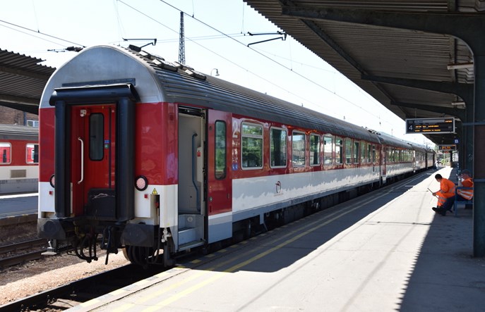 Nowy pociąg z Krakowa do Budapesztu jednak mógłby pojechać już za rok?