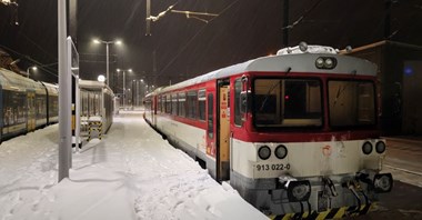Zwardoń – Skalite: Częstsze połączenia i... niespodzianka taborowa