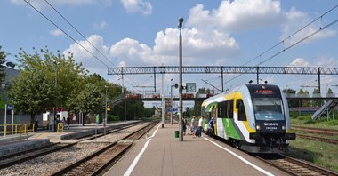 Z Warszawy do Płocka w dwie godziny, ale tylko w weekendy. Brakuje taboru