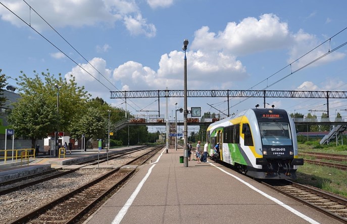 Z Warszawy do Płocka w dwie godziny, ale tylko w weekendy. Brakuje taboru