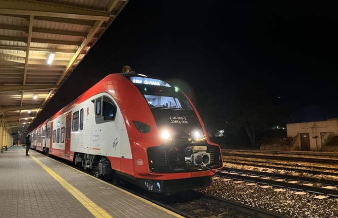 46 mln złotych za jeden EZT wraz z utrzymaniem?