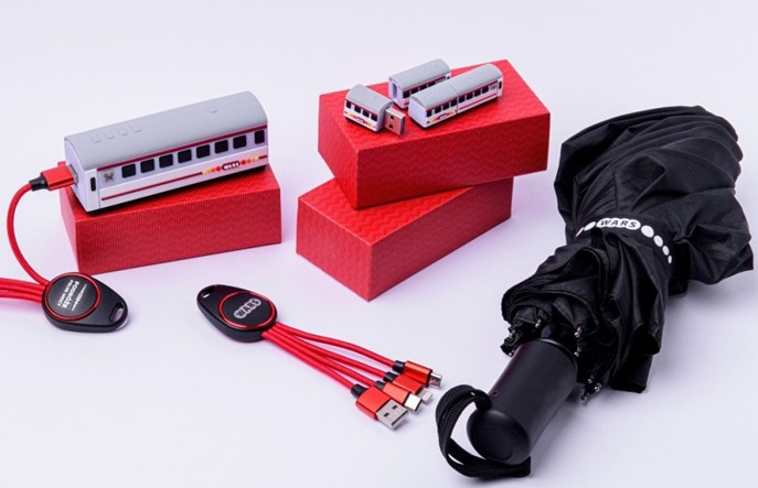 Wars sprzedaje w wagonach swoje gadżety i akcesoria